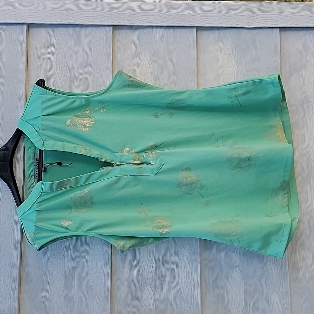 Alex & Parker gold rose  sleeveless Top M